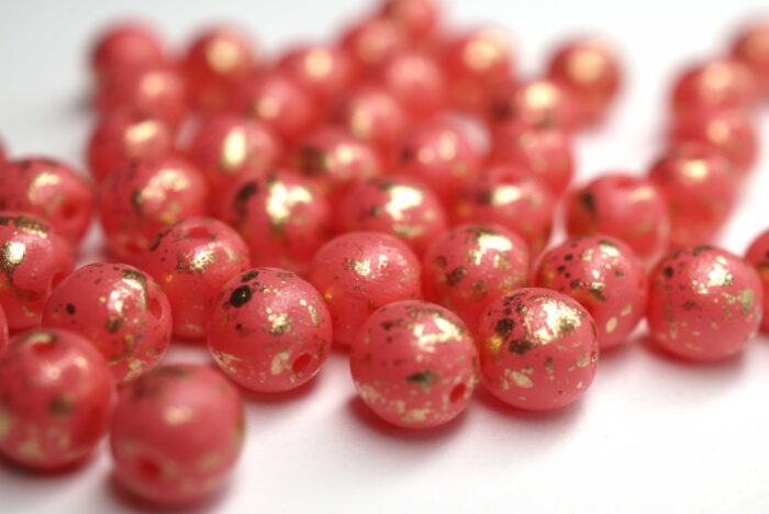 20 Stück 6mm Glasperlen | Chalk White Pink Coral Coated / Gold Splash – Bild 4