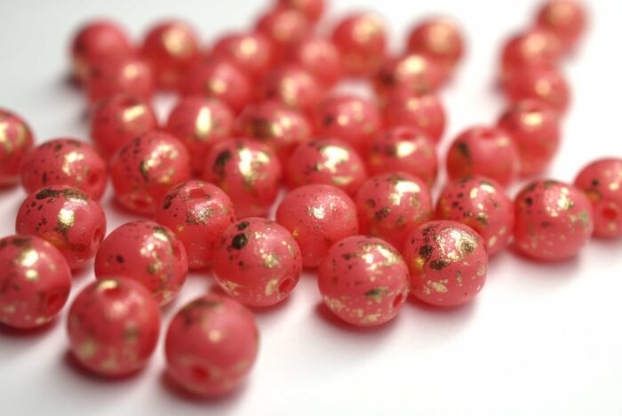 20 Stück 6mm Glasperlen | Chalk White Pink Coral Coated / Gold Splash – Bild 3